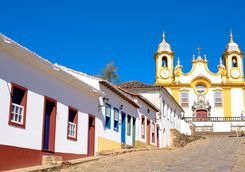 Colonial Houses