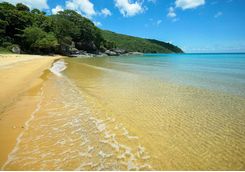 Con Dao beach