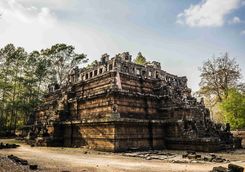 Angkor Thom ruins