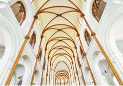notre dame saigon basilica
