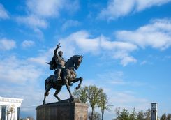 timur statue in tashkent