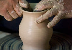 vase ceramics making