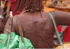 hamer tribe woman scars