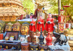 Sculptures for sale in Bagan Market