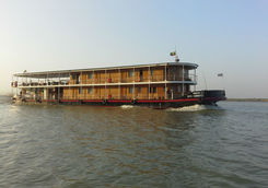 RV Zawgyi boat