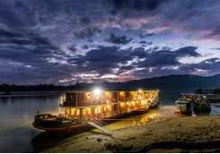 RV Zawgyi docked in the evening