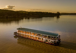 RV Zawgyi boat