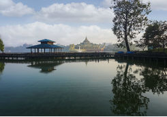 Karaweik palace Yangon