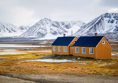 house in svalbard