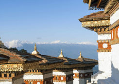 dochula pass view on himalayan peaks