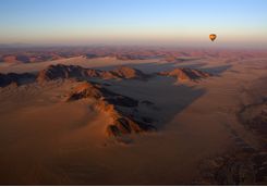 balloning namib desert