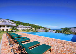 Nonsuch Bay pool
