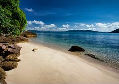 Krabey Island beach