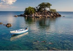 Kaya Maya boat