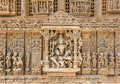 Sas Bahu Temple Details