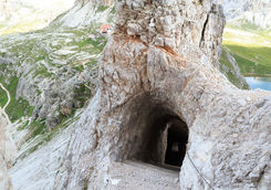 Tunnel via ferrata