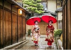 Geishas in Kyoto