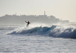 surfer tel aviv