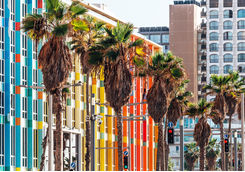 tel aviv beach promenade