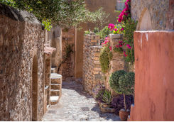 narrow street