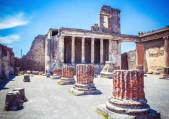 ancient ruins pompeii