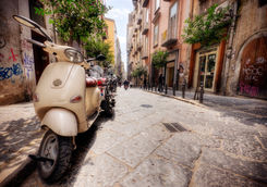 line of vespas