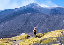 mount etna hiker