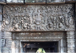 detail wat phou temple