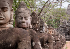 statues south gate angkor wat