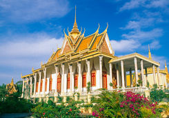 royal palace phnom penh
