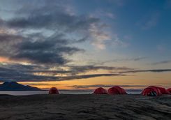 camping in spitsbergen