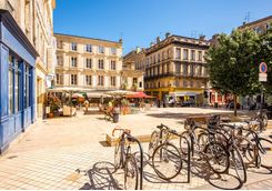 Bordeaux square