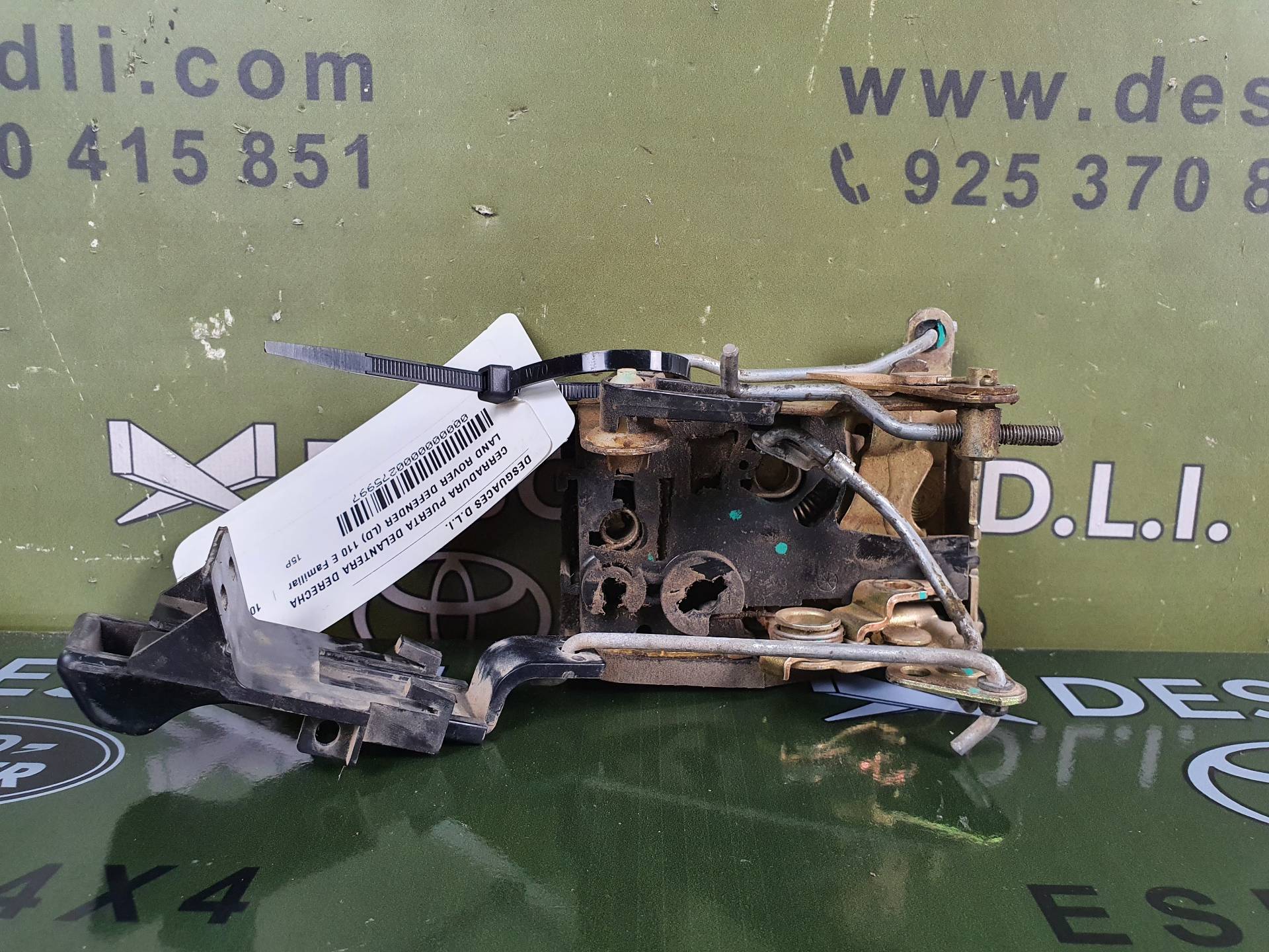 VERROU DE PORTE AVANT DROIT Land Rover ROVER DEFENDER (LD) 110 E Fam...