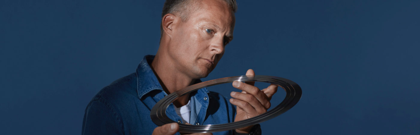 Henrik Sollie Delta V Seal