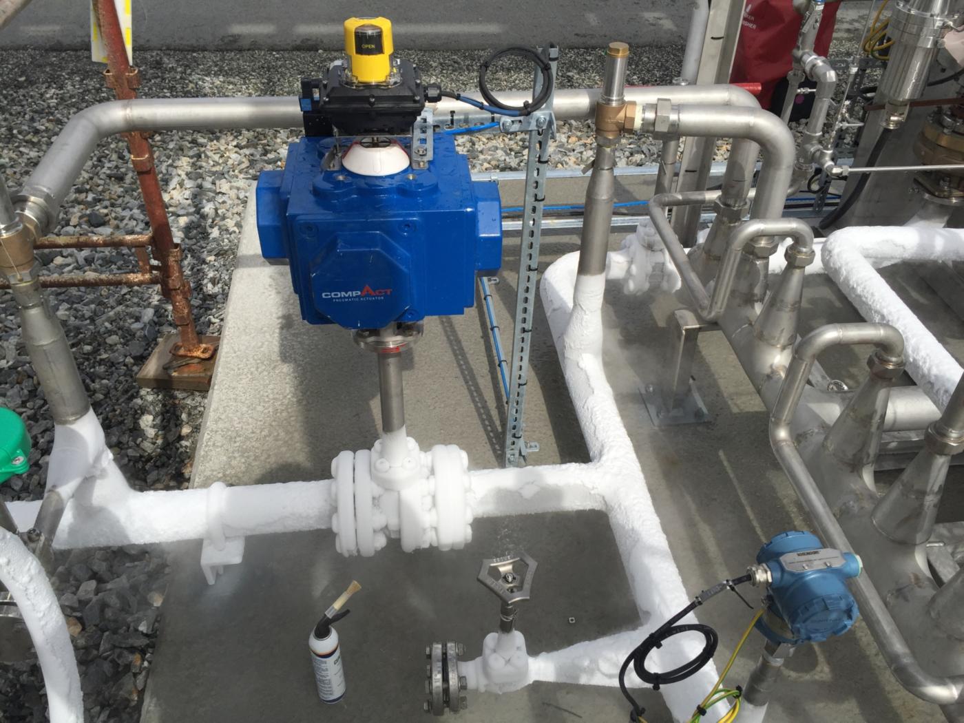 cryogenic joint