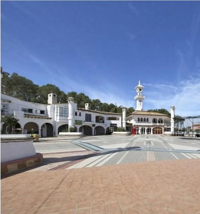 Costa de la calma: local en venta en centro comercial The Square (Santa Ponsa)