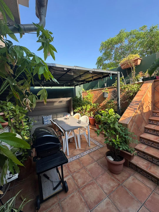 La Vileta venta de Adosado de 4 dormitorios, terraza, gran garaje y trastero.