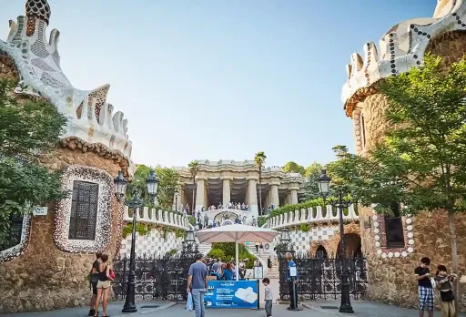 Photo Park Güell - symbol of Modernisme