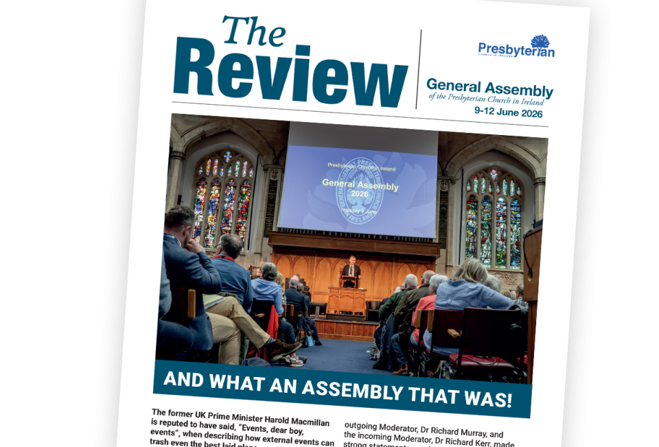 Review 2026 cover tile