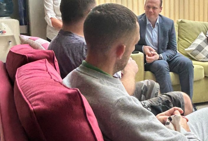 GC 01 Grays Court Service Users and Minister Lyons