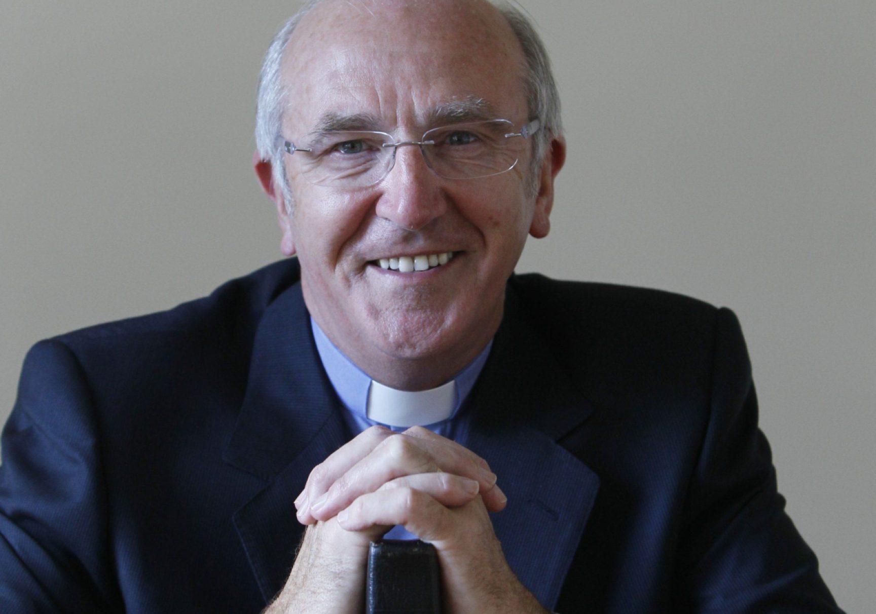 Very Rev Dr Ivan Patterson 2 Presbyterian Moderator 2011 2012