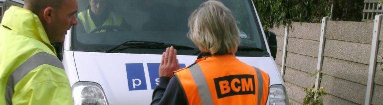 Teaching vehicle banksman training onsite - Project Skills Solutions