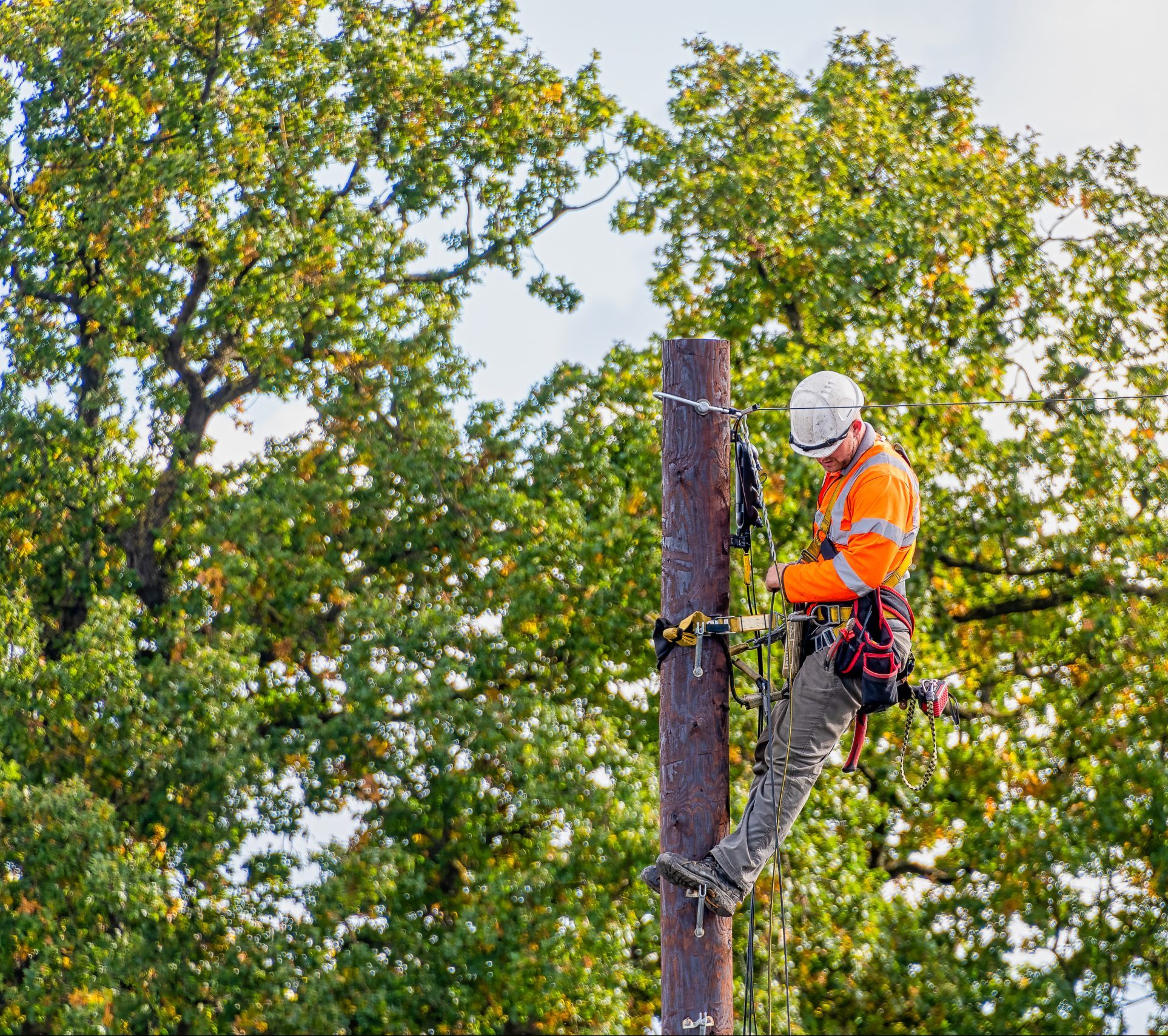 SA001 - Overhead Safety Awareness