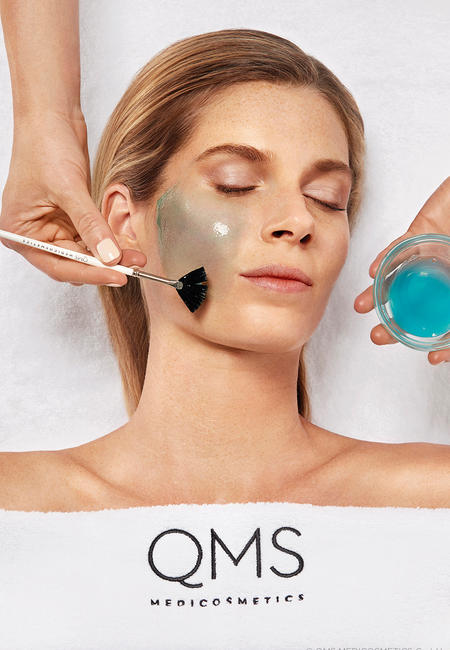 qms tinted moisturiser