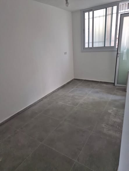 אברהם שטרן, רמת שרת, ירושלים