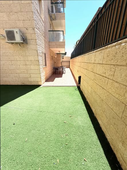 סול ליפצין, הר חומה, ירושלים