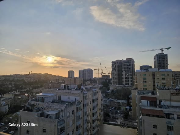 הוד דניה, ירושלים