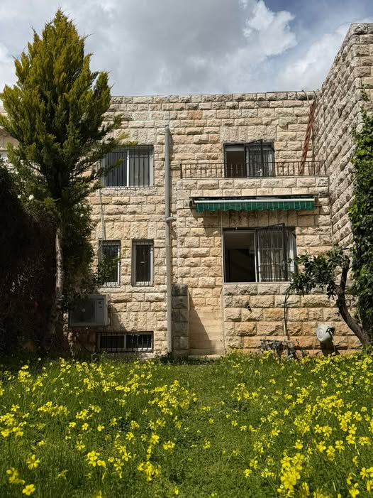 שכונה ג', מבשרת ציון