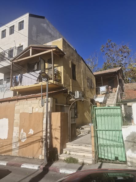 שבזי, נחלת אחים, ירושלים
