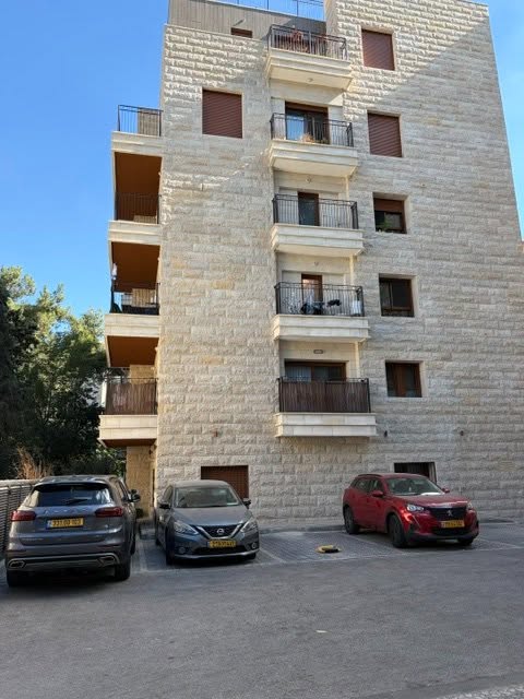 טשרניחובסקי, רחביה, ירושלים